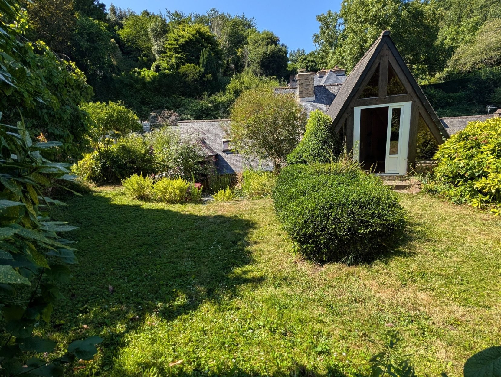 Maison commerçante d'exception à DINAN