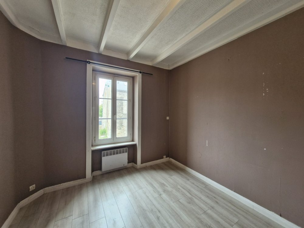 Une maison de bourg