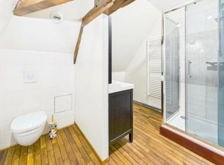 LONGÈRE DE 138M2 SUR UN TERRAIN DE 2692M2
