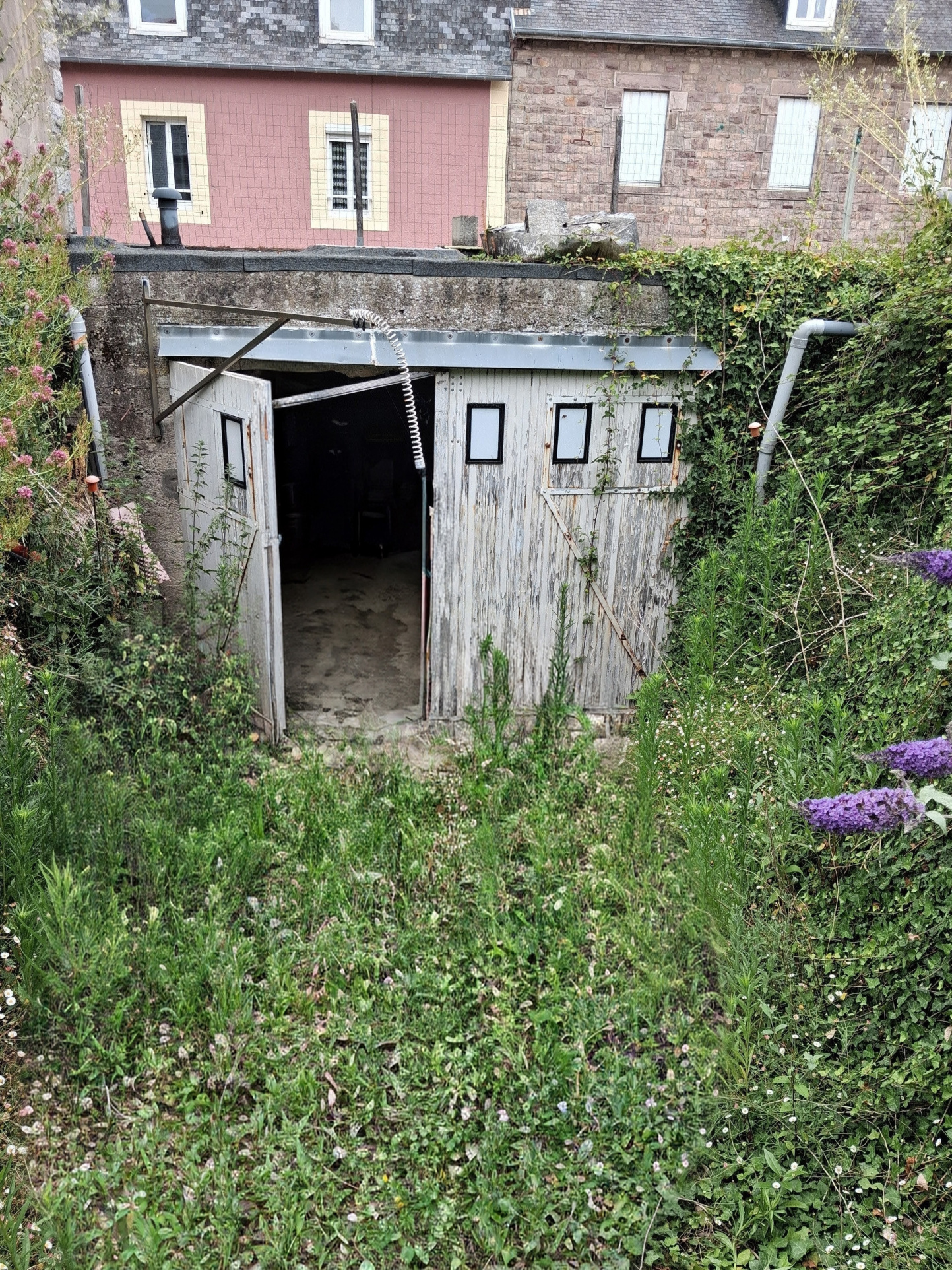 Garage en plein centre ville