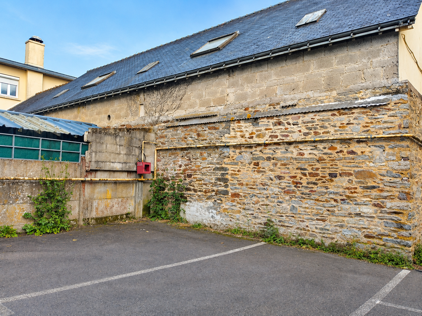 bâtiment pour stockage