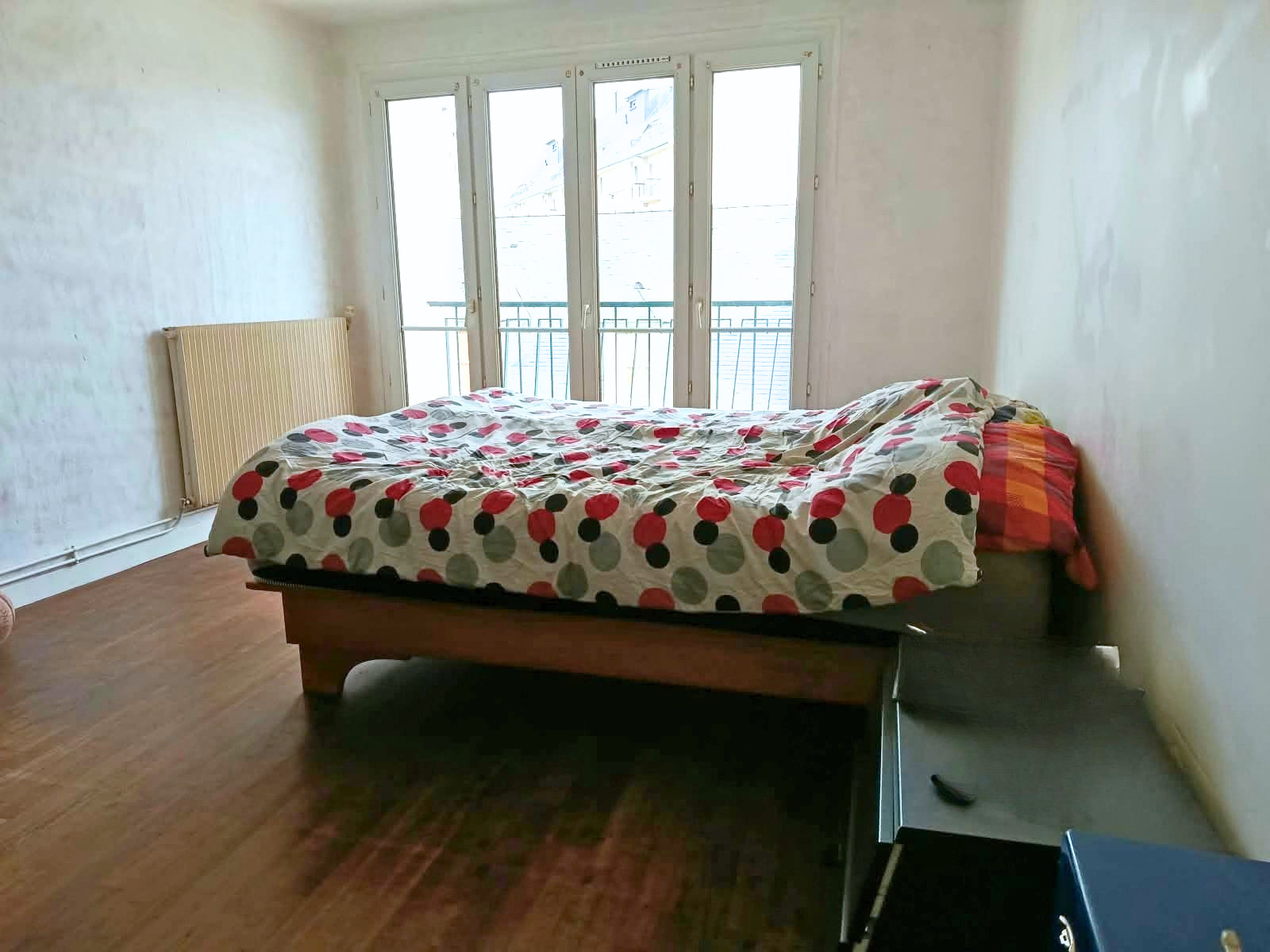 EXCUSIVITE. Appartement 2 chambres lumineux avec balcon, terrasse et jardin