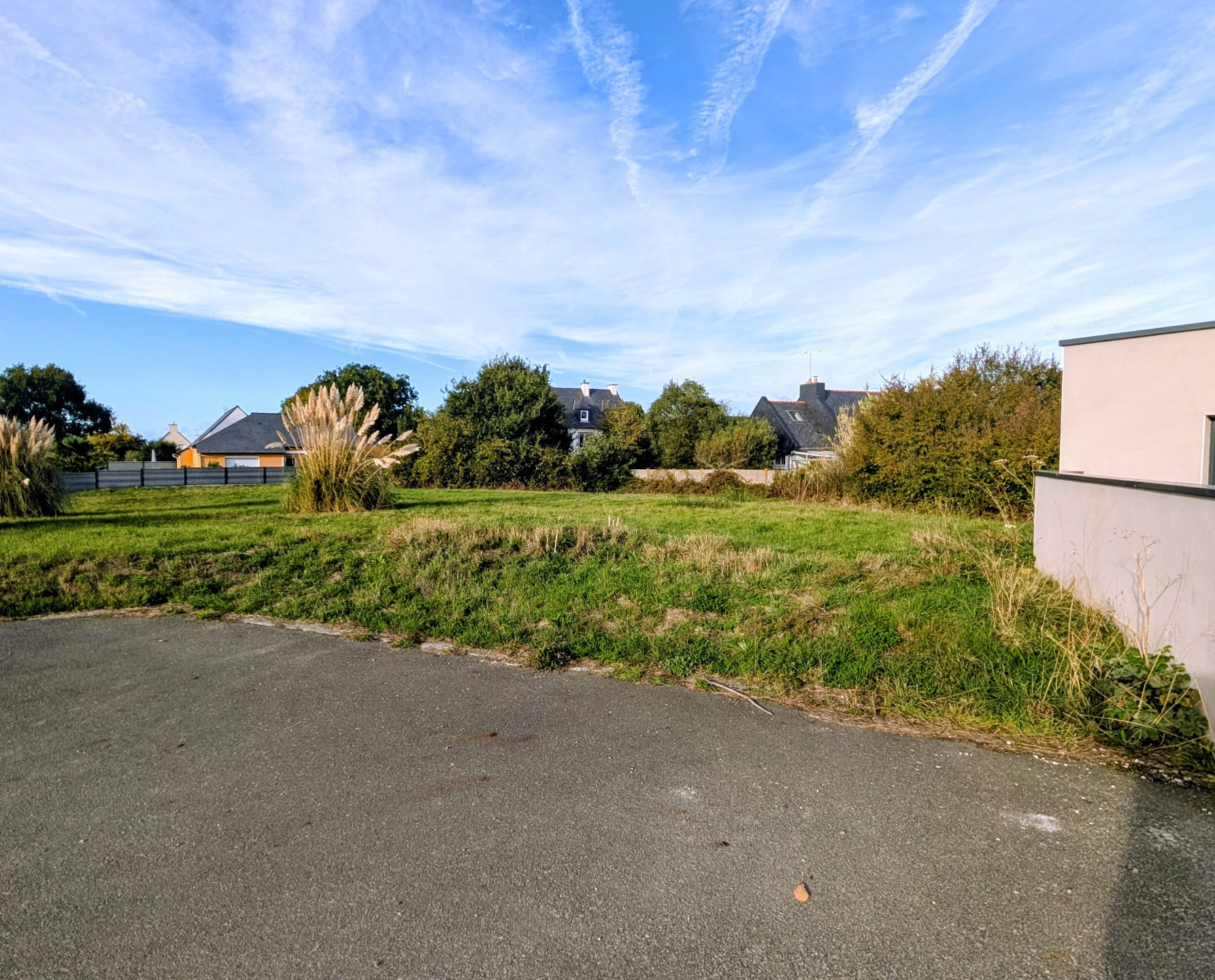 Terrain à bâtir - 577m2 - PLURIEN CENTRE - 1.5km de la mer